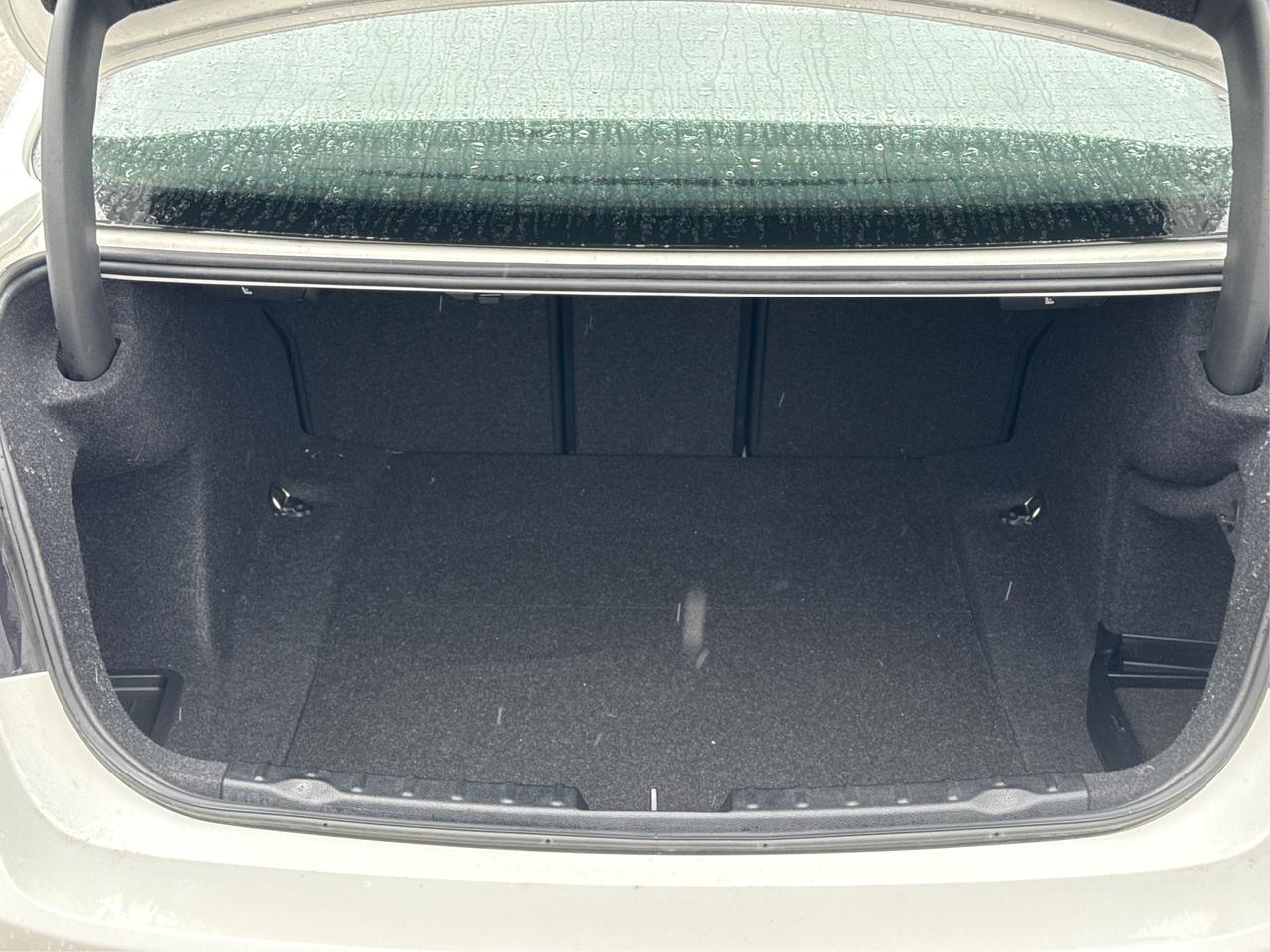 2015 BMW 3 Series AWD NAV LEATHER SUNROOF WE FINANCE ALL CREDIT Photo