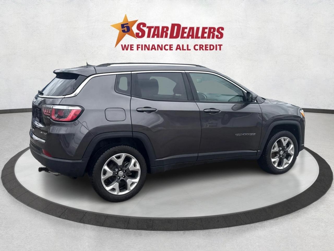 2019 Jeep Compass AWD LEATHER HEATED SEATS WE FINANCE ALL CREDIT Photo