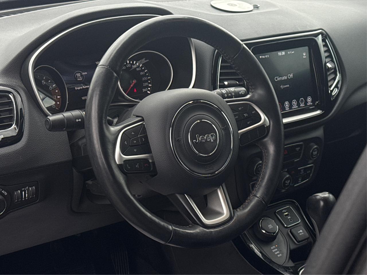 2019 Jeep Compass AWD LEATHER HEATED SEATS WE FINANCE ALL CREDIT Photo