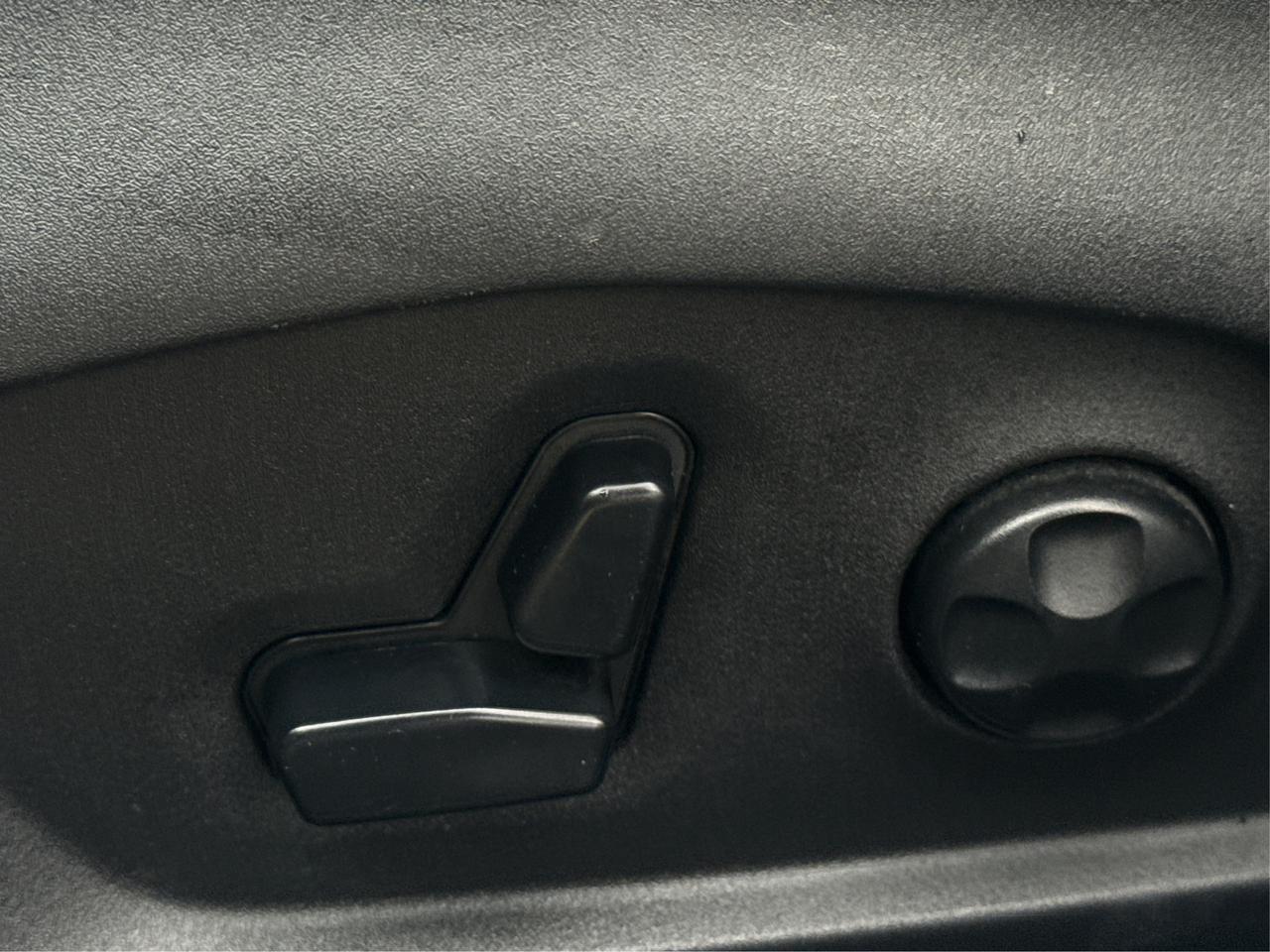 2019 Jeep Compass AWD LEATHER HEATED SEATS WE FINANCE ALL CREDIT Photo