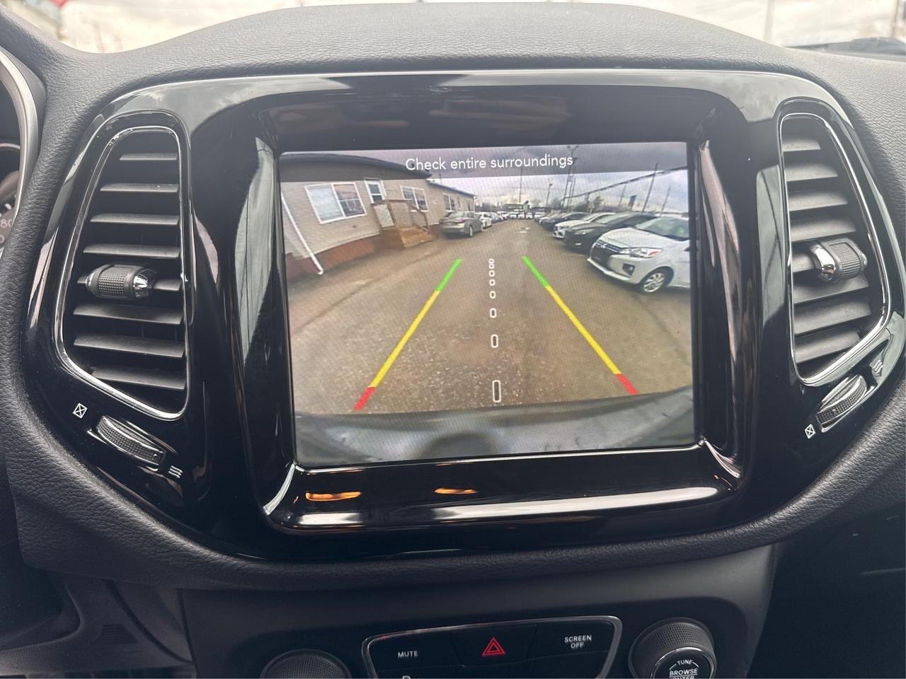 2019 Jeep Compass AWD LEATHER HEATED SEATS WE FINANCE ALL CREDIT Photo