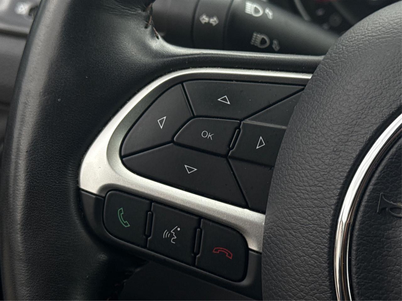 2019 Jeep Compass AWD LEATHER HEATED SEATS WE FINANCE ALL CREDIT Photo