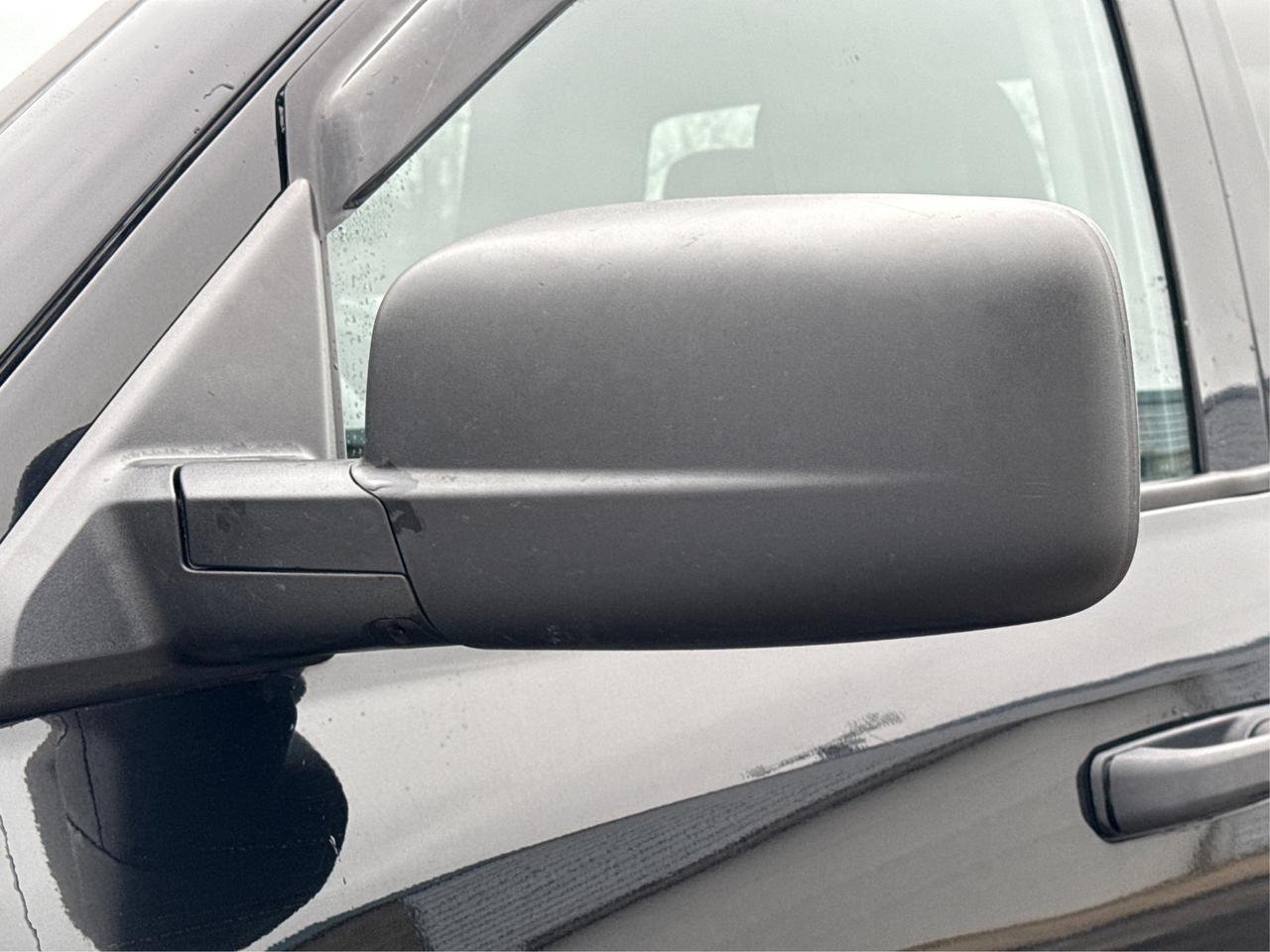 2021 RAM 1500 Classic Express 4x4 Crew Cab 5'7  Bx WE FINANCE ALL CREDIT Photo