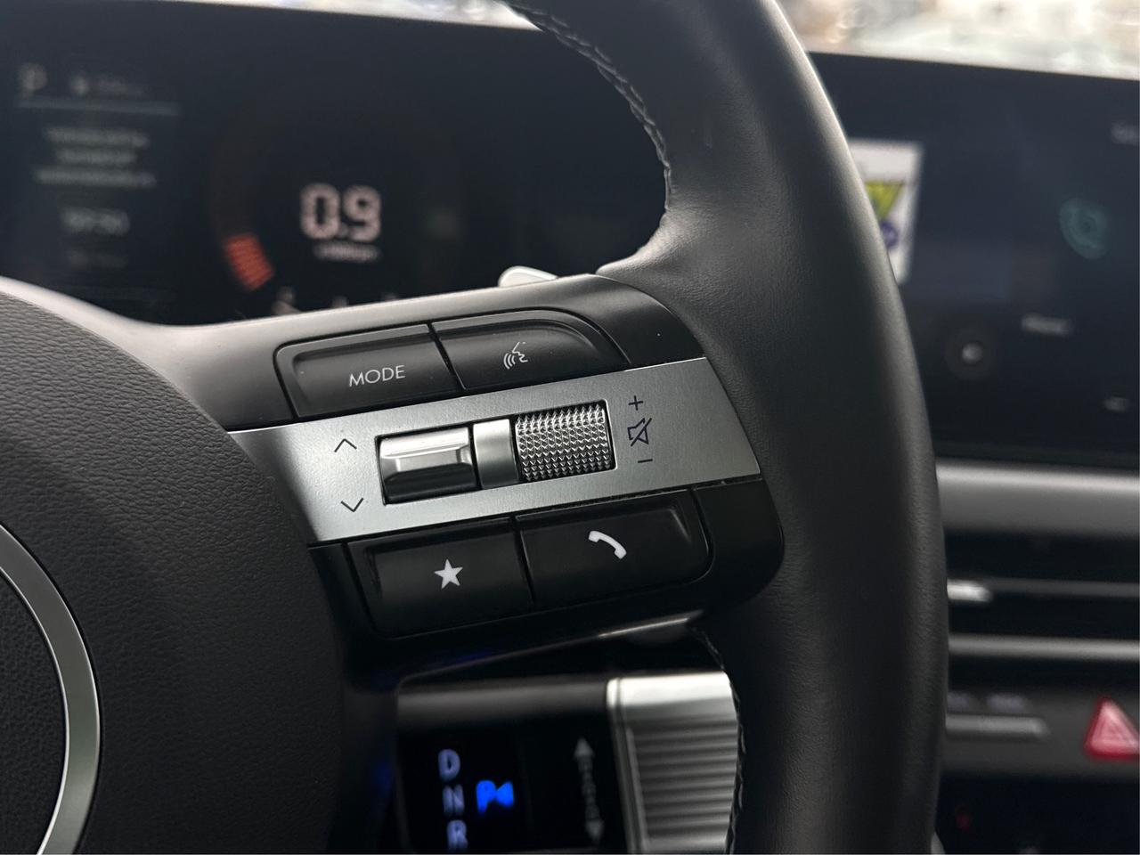 2024 Hyundai Sonata SUNROOF HEATED SEATS LOADED WE FINANCE ALL CREDIT! Photo