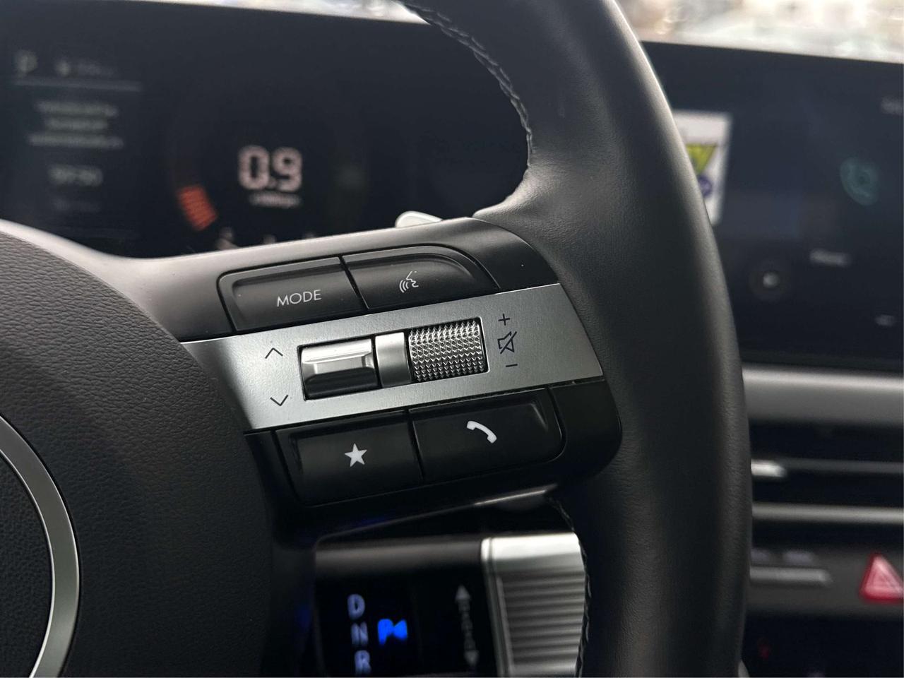 2024 Hyundai Sonata SUNROOF HEATED SEATS LOADED WE FINANCE ALL CREDIT! Photo