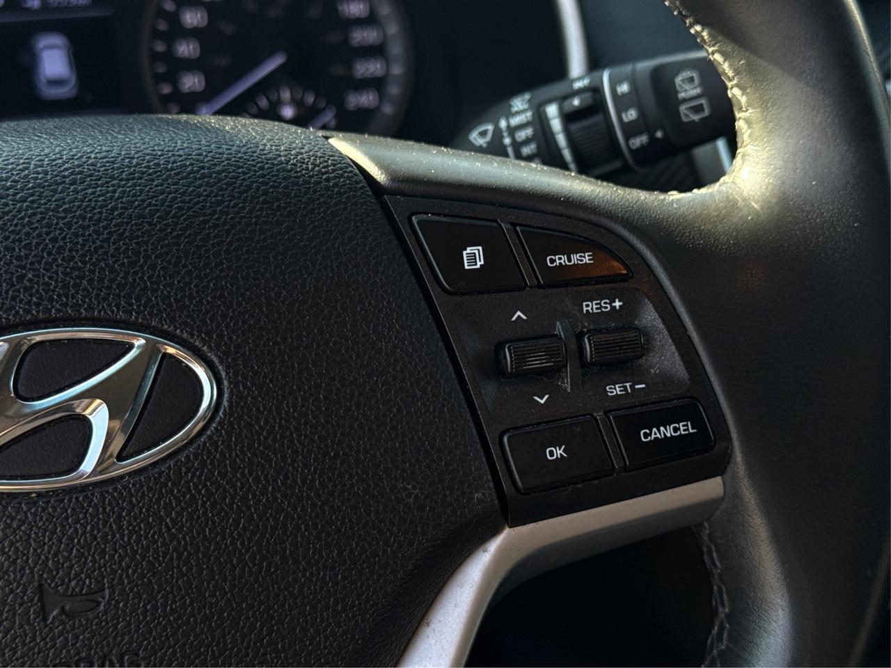 2021 Hyundai Tucson AWD NAV SUNROOF LOADED! WE FINANCE ALL CREDIT! Photo