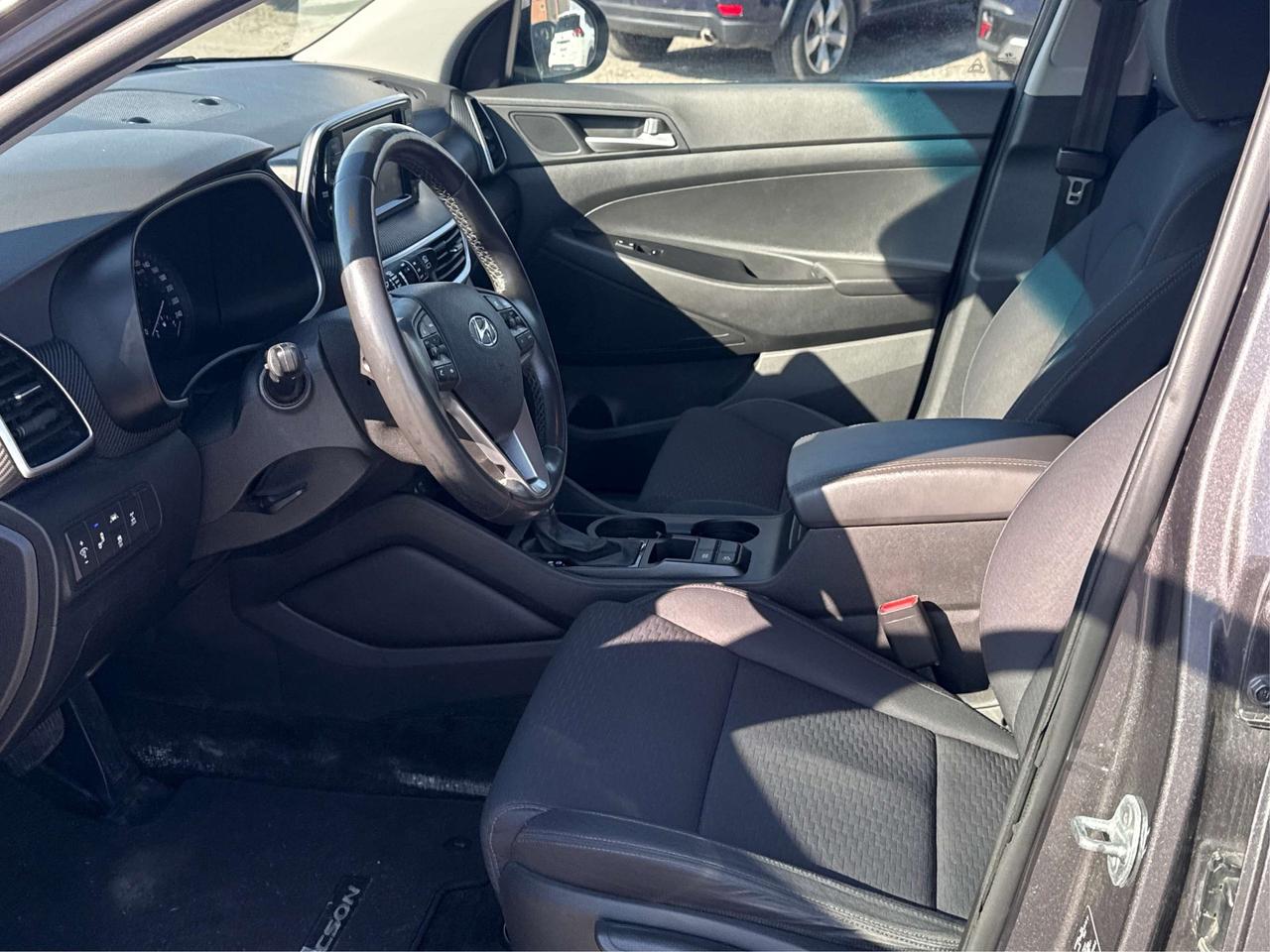 2021 Hyundai Tucson AWD NAV SUNROOF LOADED! WE FINANCE ALL CREDIT! Photo