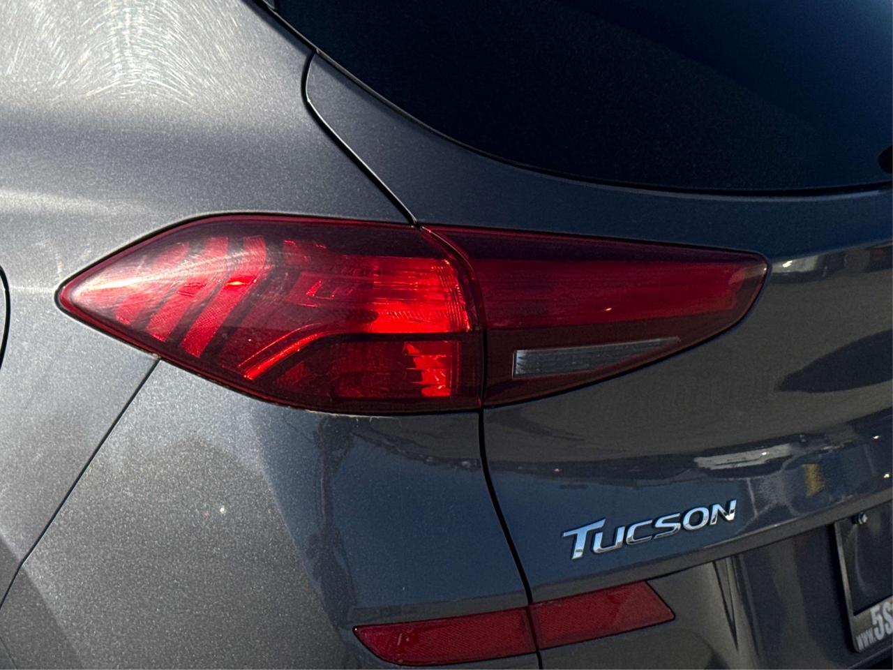 2021 Hyundai Tucson AWD NAV SUNROOF LOADED! WE FINANCE ALL CREDIT! Photo