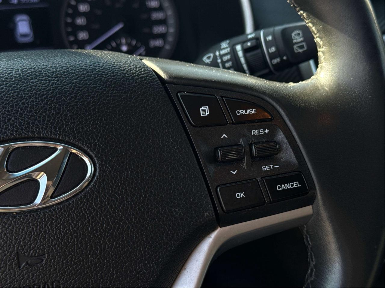 2021 Hyundai Tucson AWD NAV SUNROOF LOADED! WE FINANCE ALL CREDIT! Photo