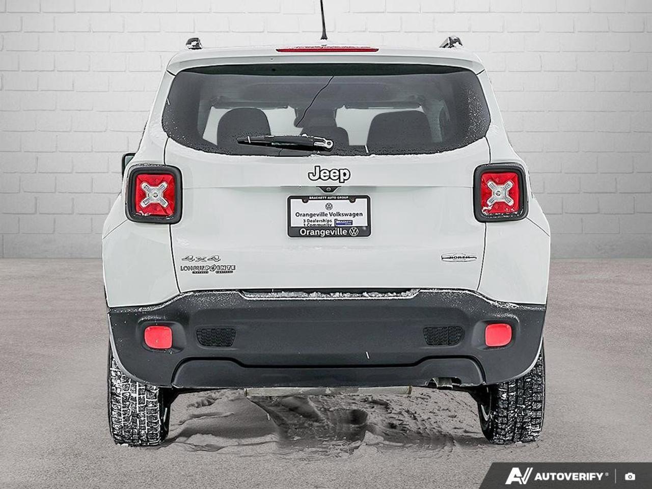 2015 Jeep Renegade NorthCERTIFIED AS-TRADED, ACCIDENT-FREE, 4WD, MY S Photo