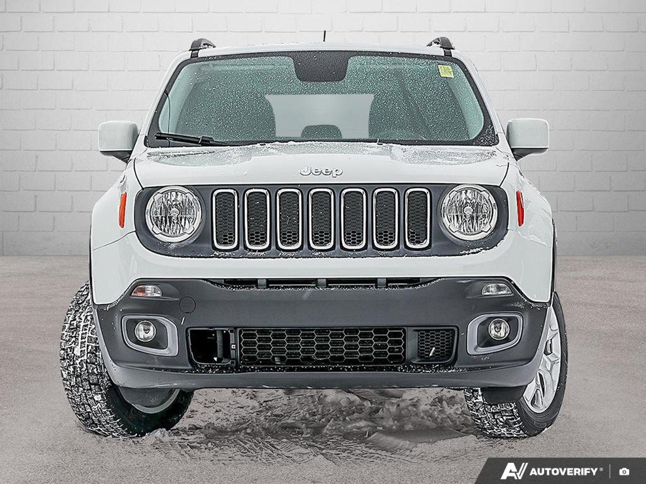 2015 Jeep Renegade NorthCERTIFIED AS-TRADED, ACCIDENT-FREE, 4WD, MY S Photo