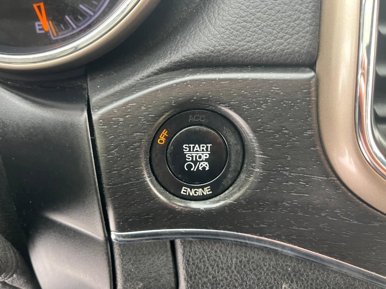 2015 Jeep Grand Cherokee 4WD 4Dr Limited Photo