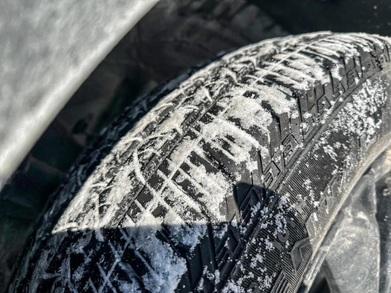 2025 Honda CR-V Hybrid Touring Photo