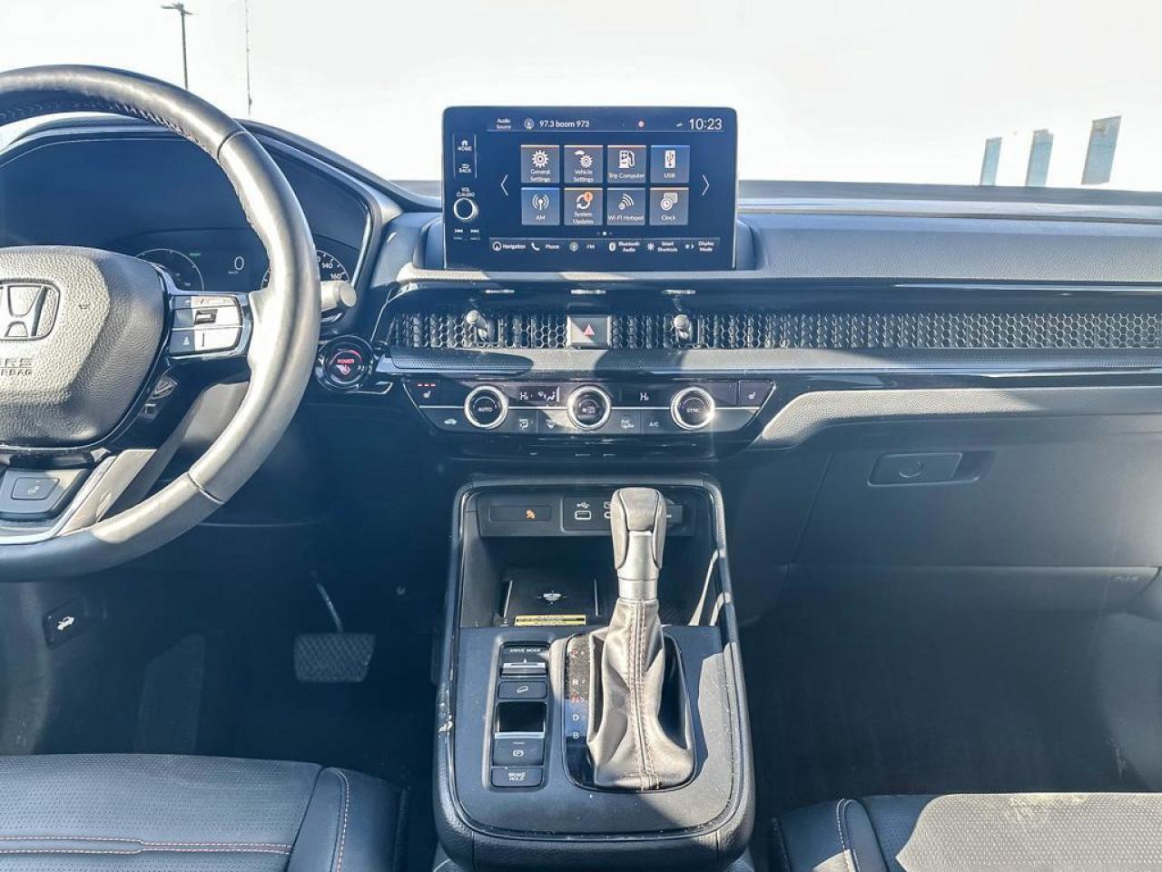 2025 Honda CR-V Hybrid Touring Photo