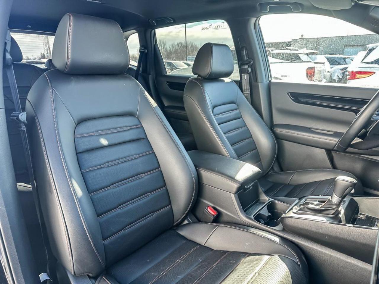 2025 Honda CR-V Hybrid Touring Photo