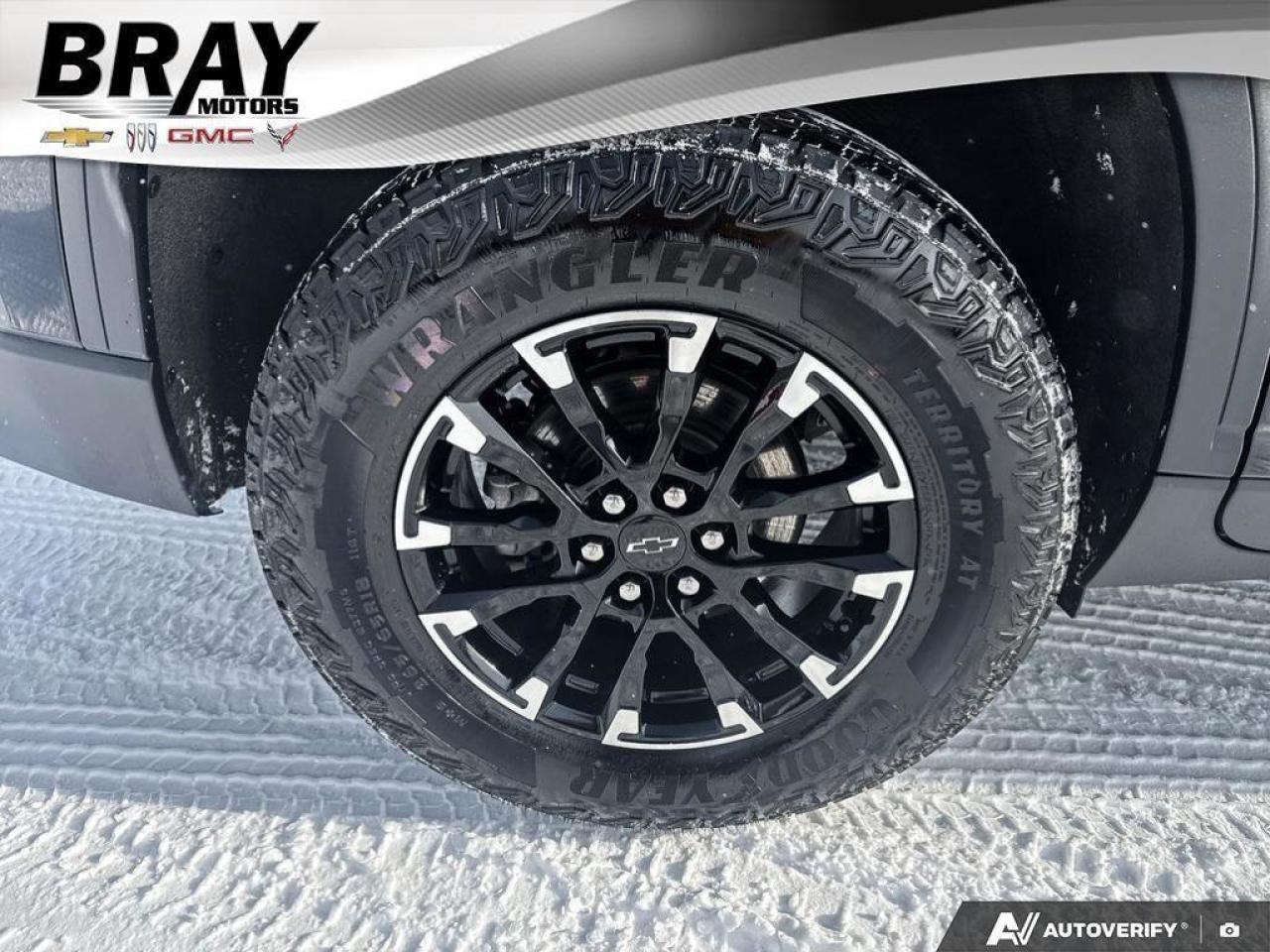 2025 Chevrolet Traverse Z71   ALL WEATHER MATS   LEATHER SEATING Photo