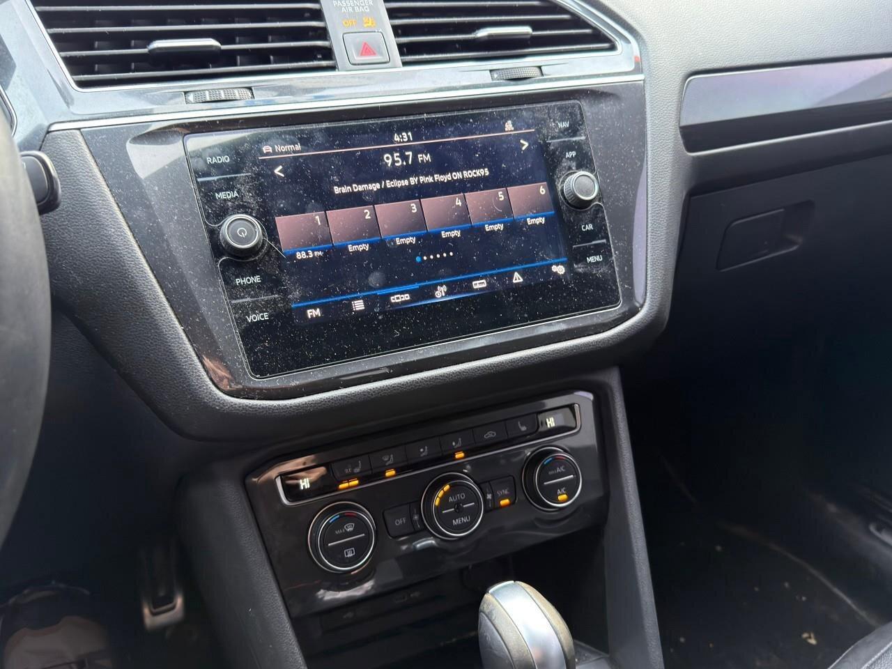 2021 Volkswagen Tiguan HighlineCERTIFIED AS-TRADED, AWD, ACCIDENT-FREE, R Photo