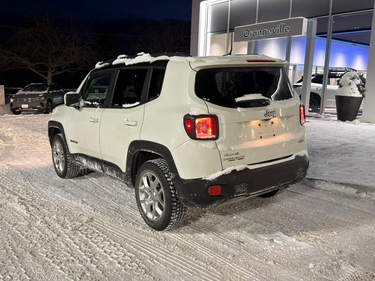 2015 Jeep Renegade NorthCERTIFIED AS-TRADED, ACCIDENT-FREE, 4WD, MY S Photo3