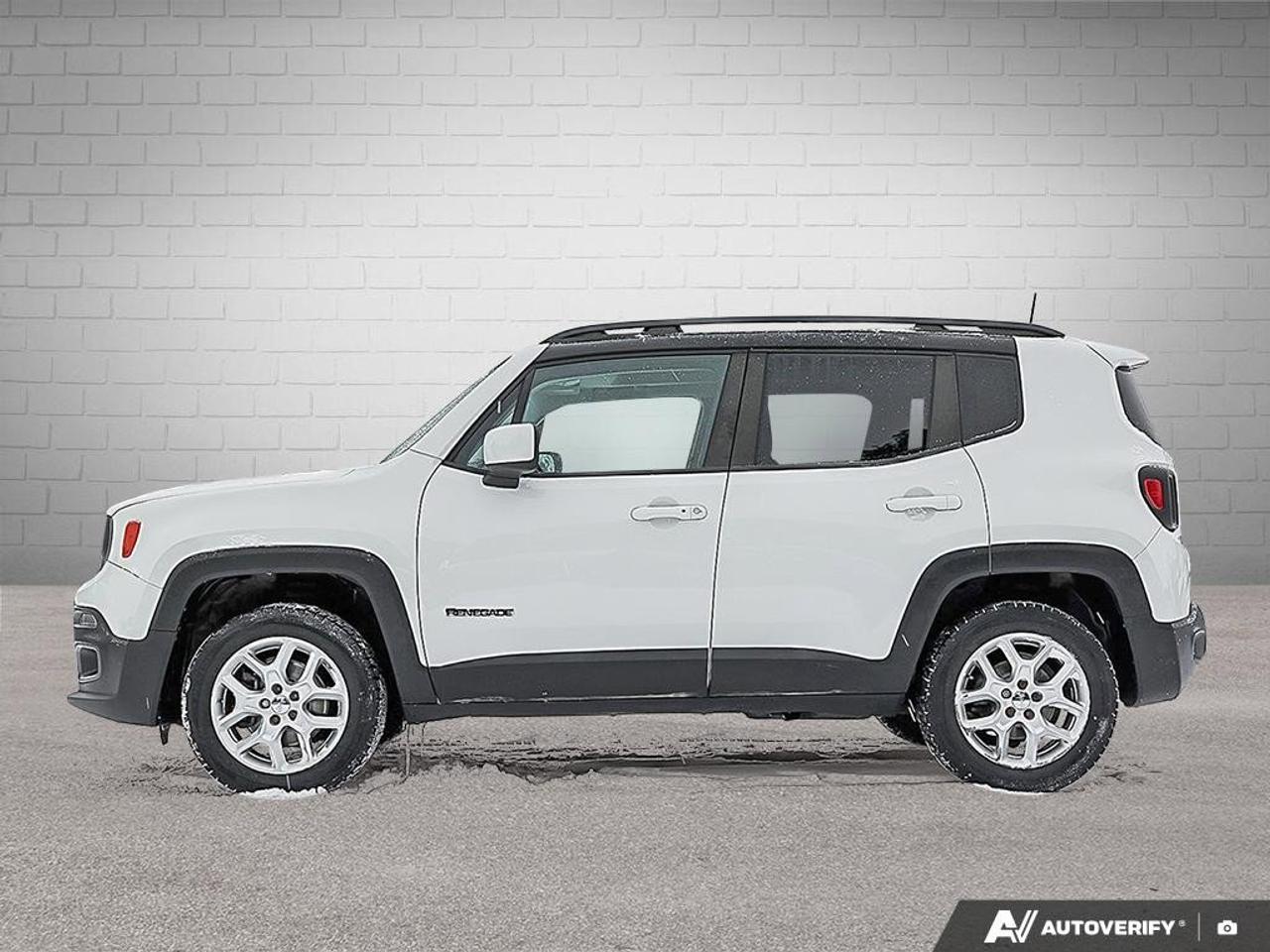 2015 Jeep Renegade NorthCERTIFIED AS-TRADED, ACCIDENT-FREE, 4WD, MY S Photo2