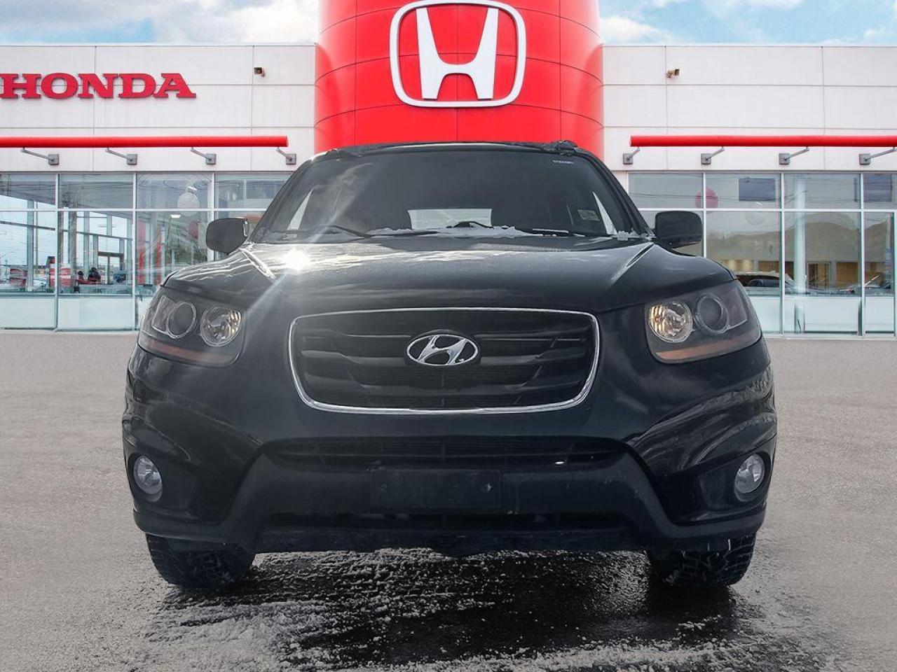 2010 Hyundai Santa Fe GL Photo