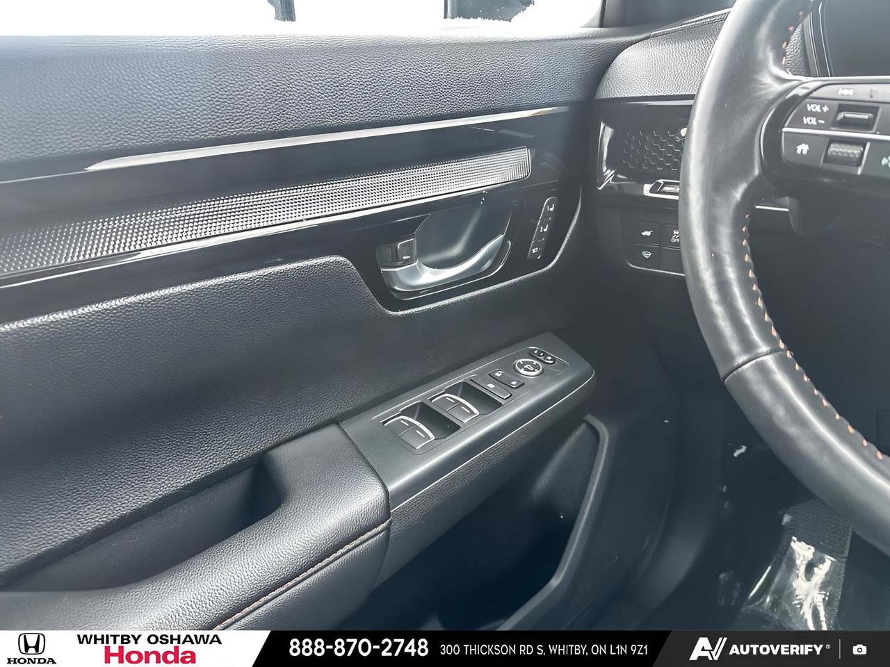 2023 Honda CR-V Hybrid Touring Photo