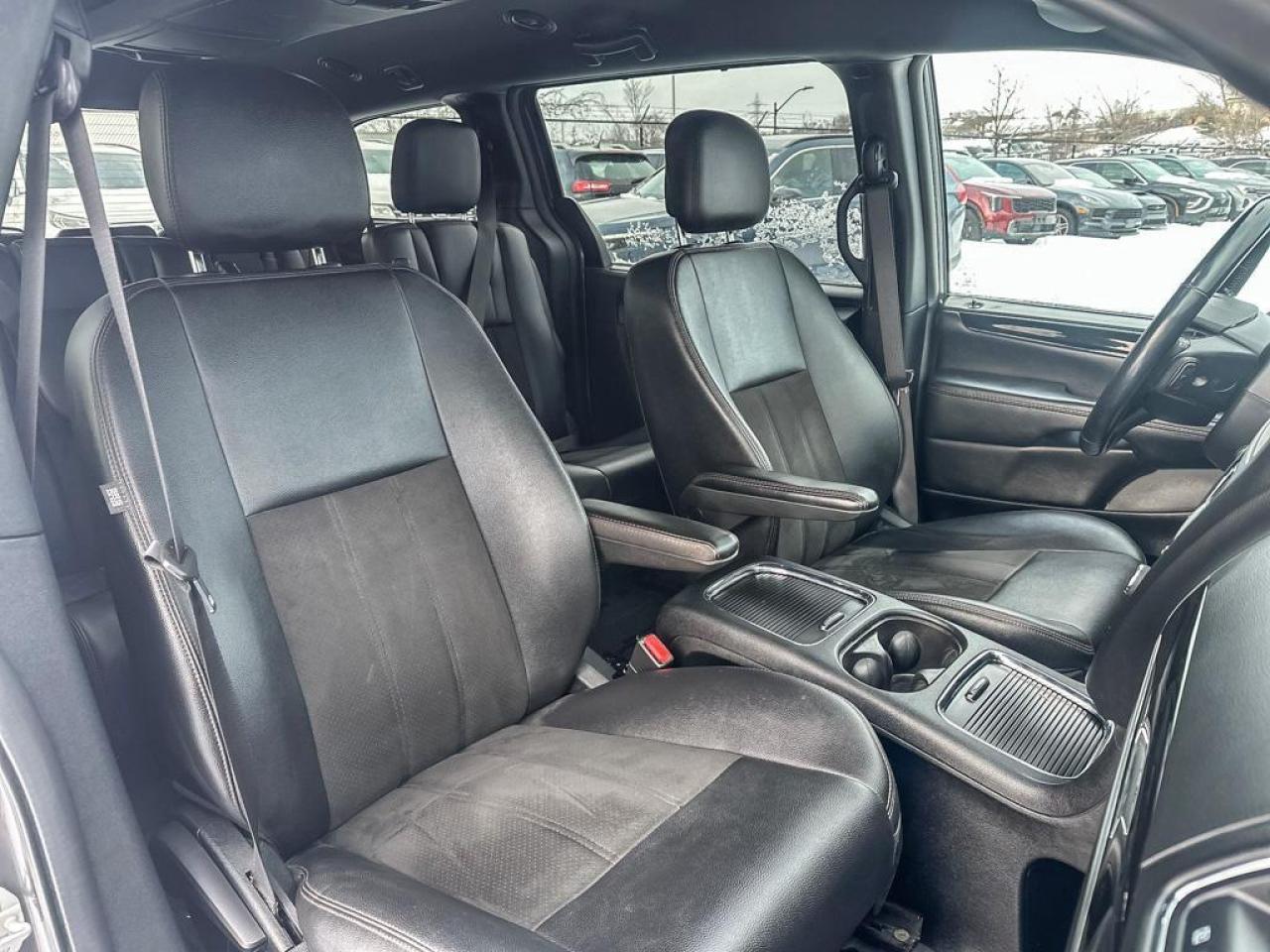 2020 Dodge Grand Caravan Premium Plus l ParkView Rear Back-Up Camera Photo