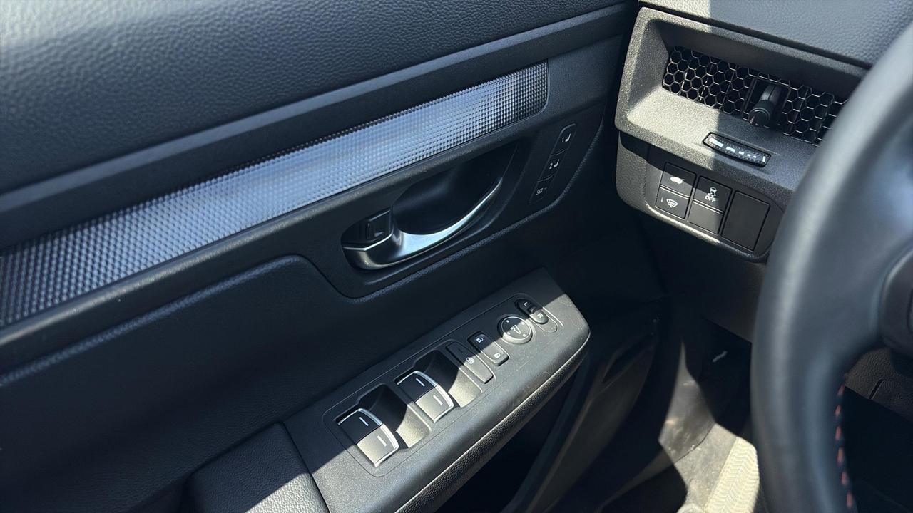 2024 Honda CR-V Hybrid EX-L Photo