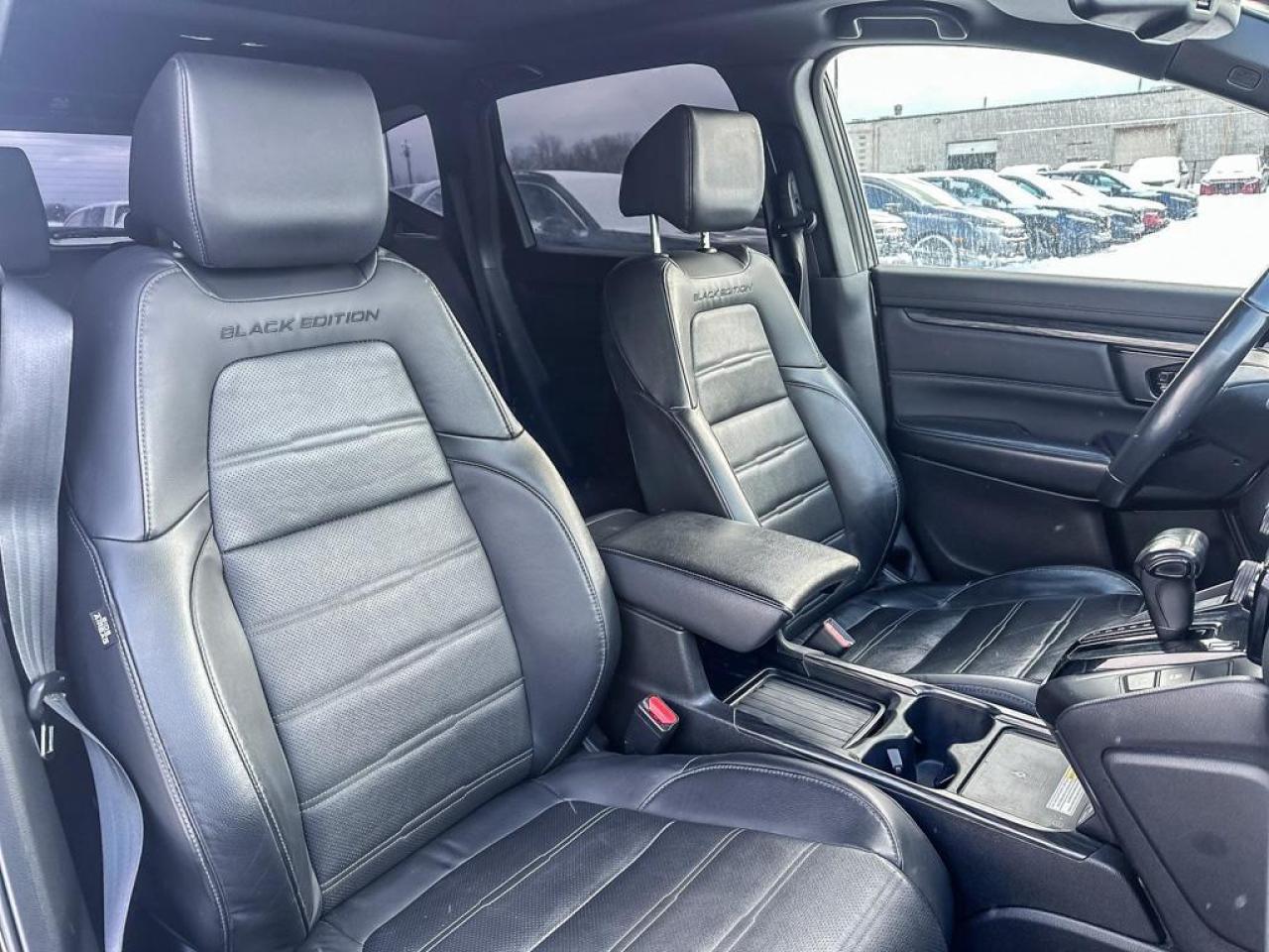 2021 Honda CR-V Black Edition Photo