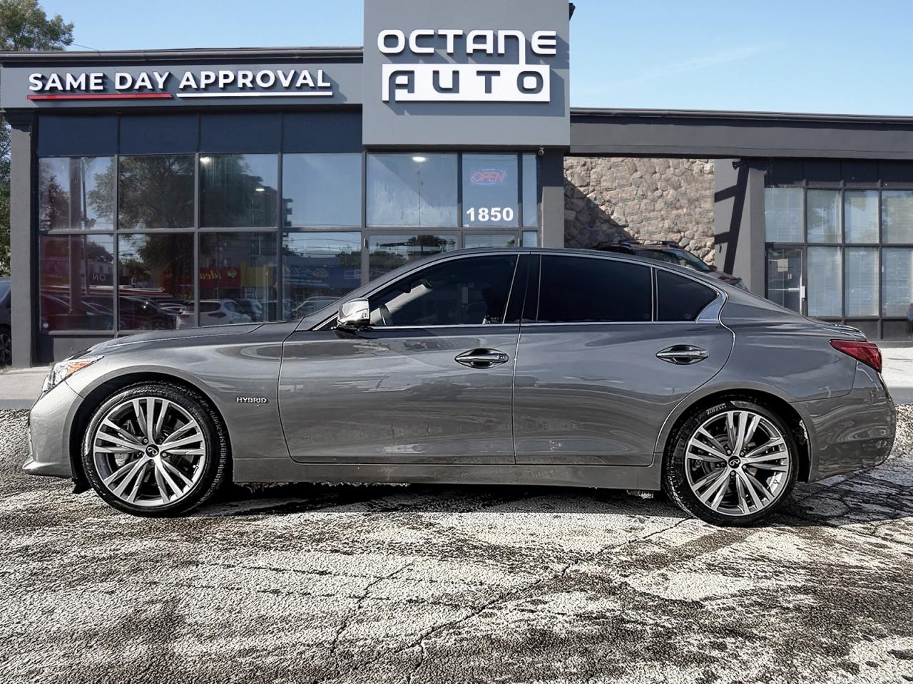 2015 Infiniti Q50 Hybrid Premium AWD Photo2