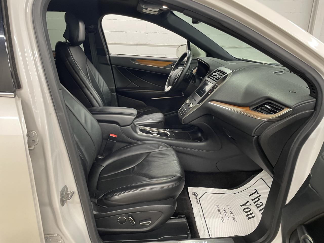 2017 Lincoln MKC Reserve Photo11