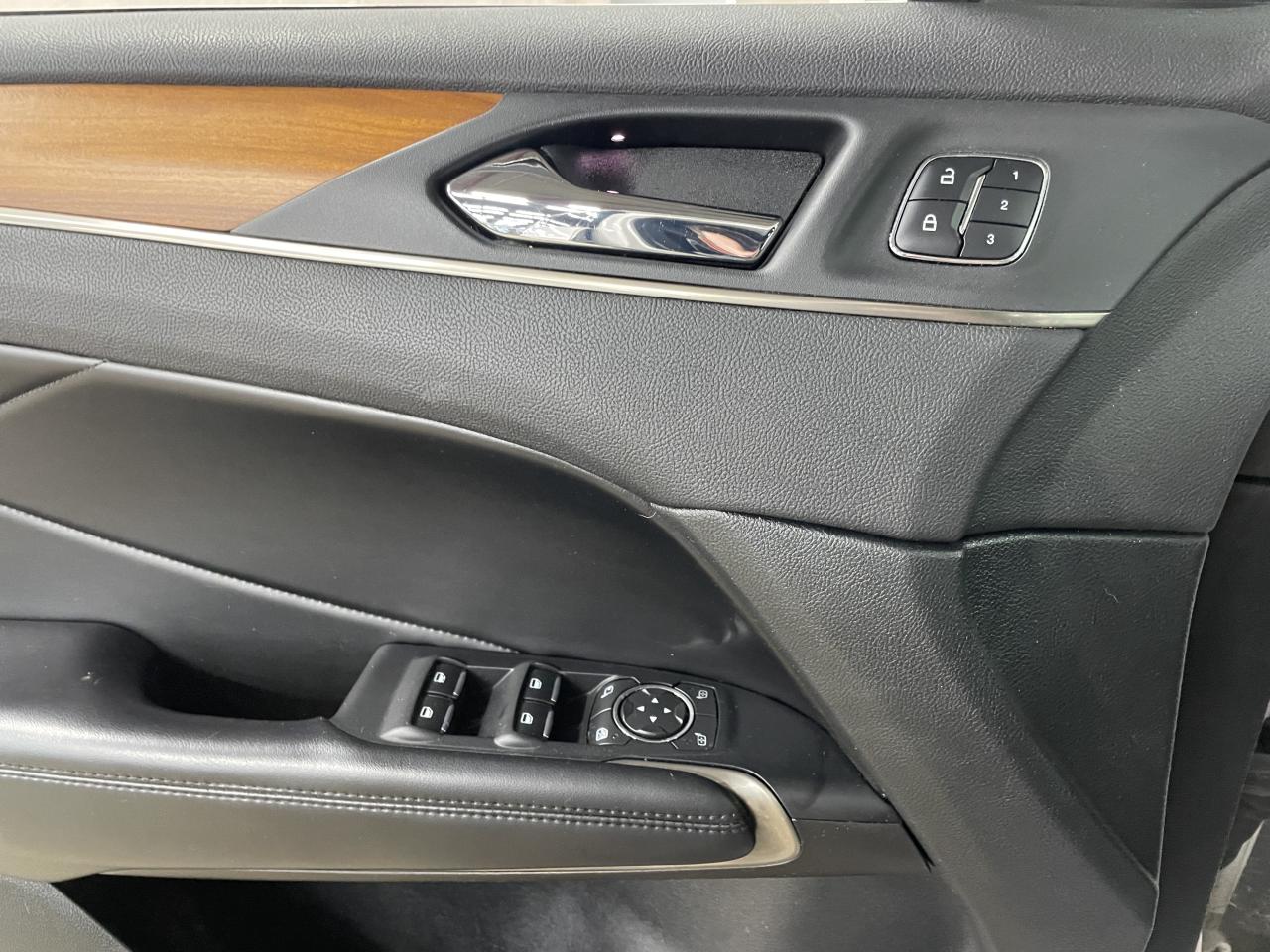 2017 Lincoln MKC Reserve | AWD | CLEAN CARFAX | REMOTE START Photo