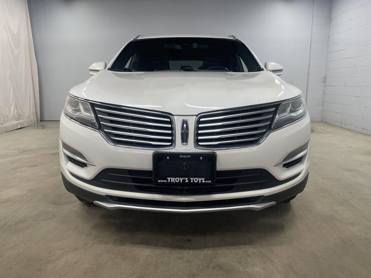 2017 Lincoln MKC Reserve Photo2