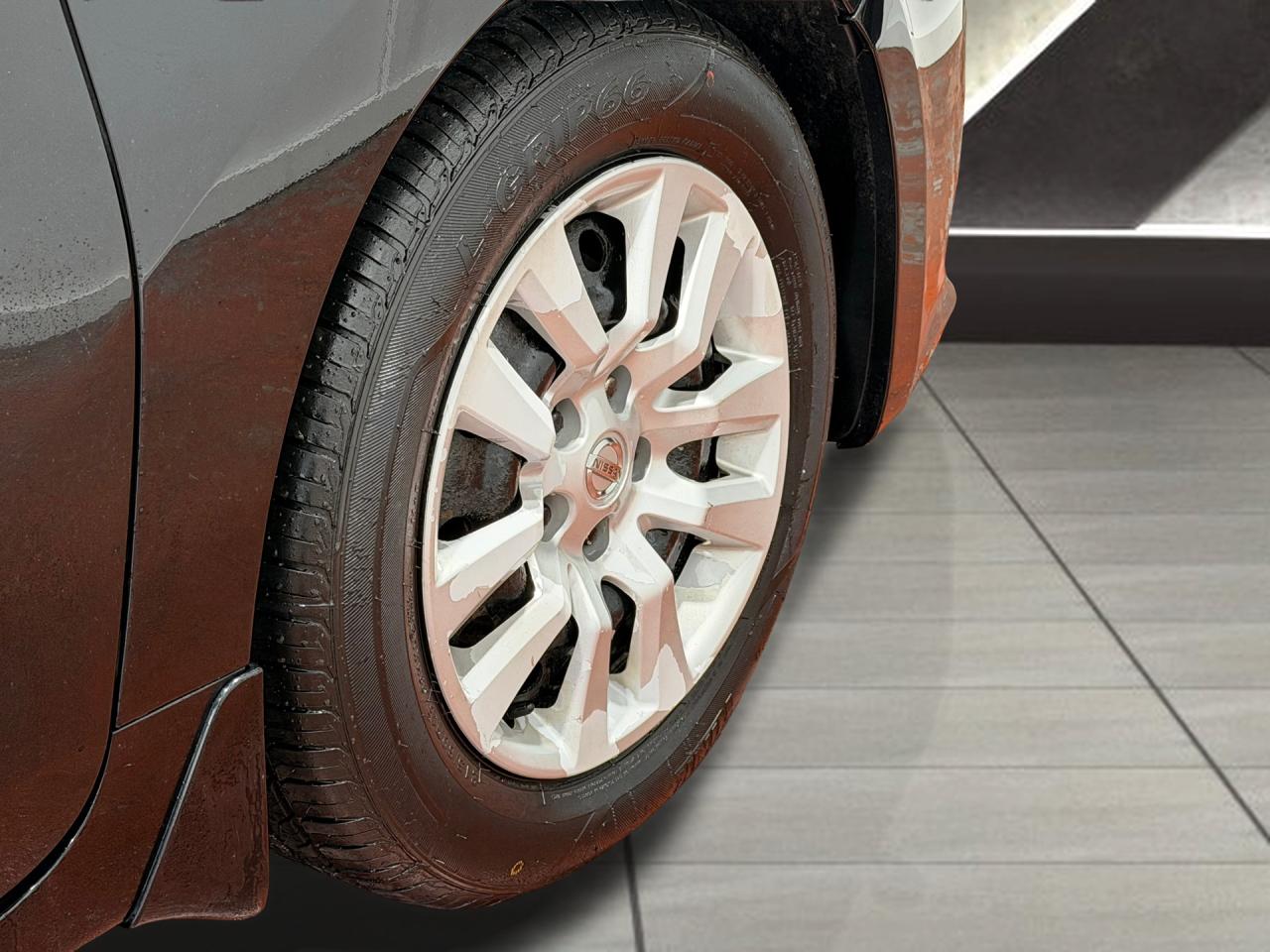 2018 Nissan Altima 2.5 SV+New Tires+Camera+Heated Seats Photo104