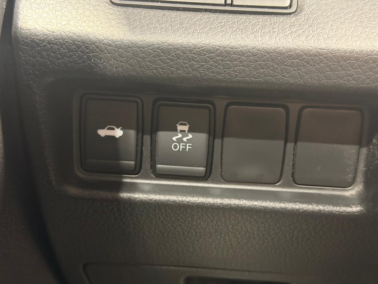 2018 Nissan Altima 2.5 SV+New Tires+Camera+Heated Seats Photo99