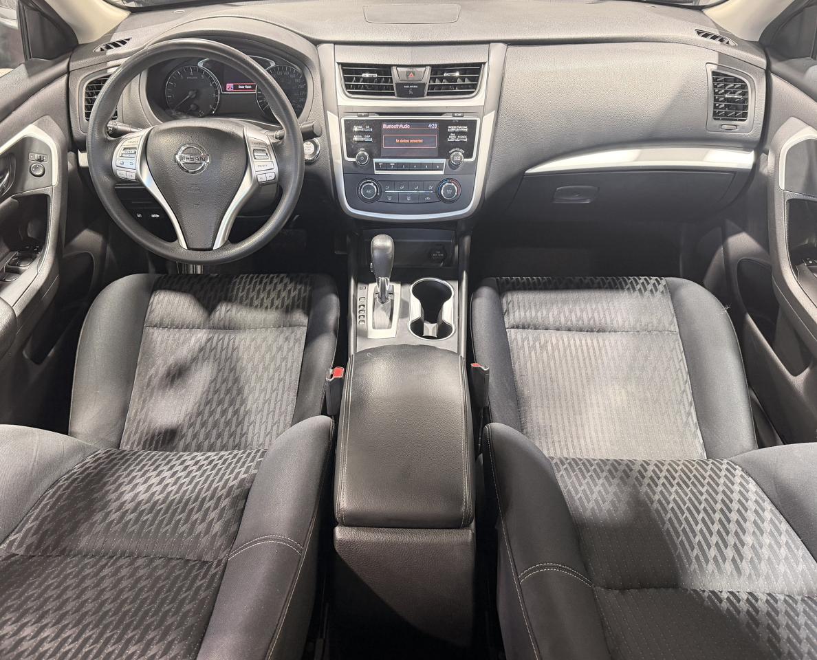 2018 Nissan Altima 2.5 SV+New Tires+Camera+Heated Seats Photo