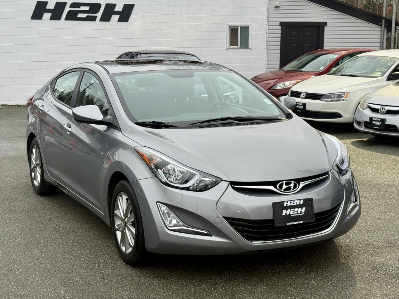 2016 Hyundai Elantra FINANCING AVAILABLE Photo3