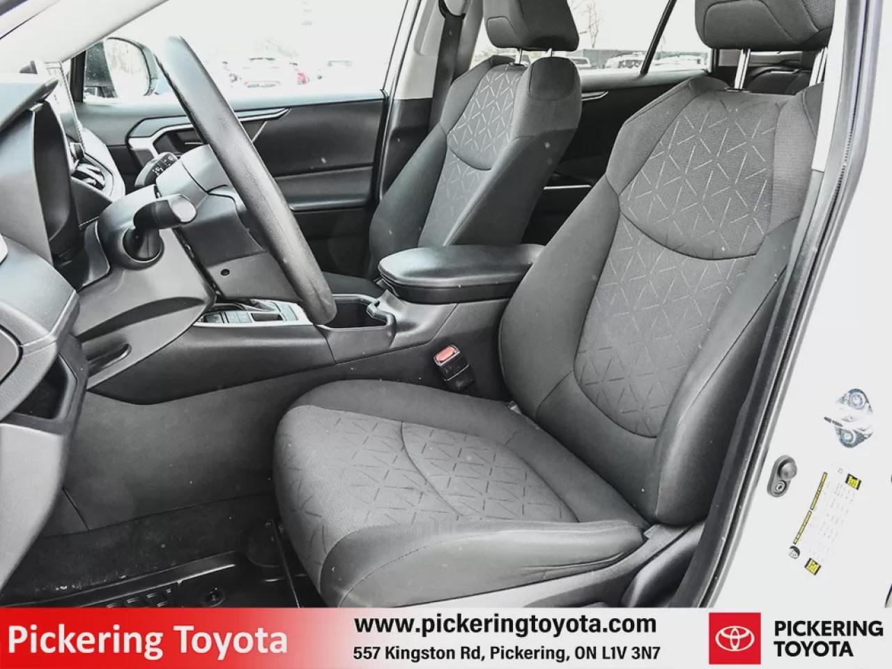 2024 Toyota RAV4 4DR AWD LE Photo