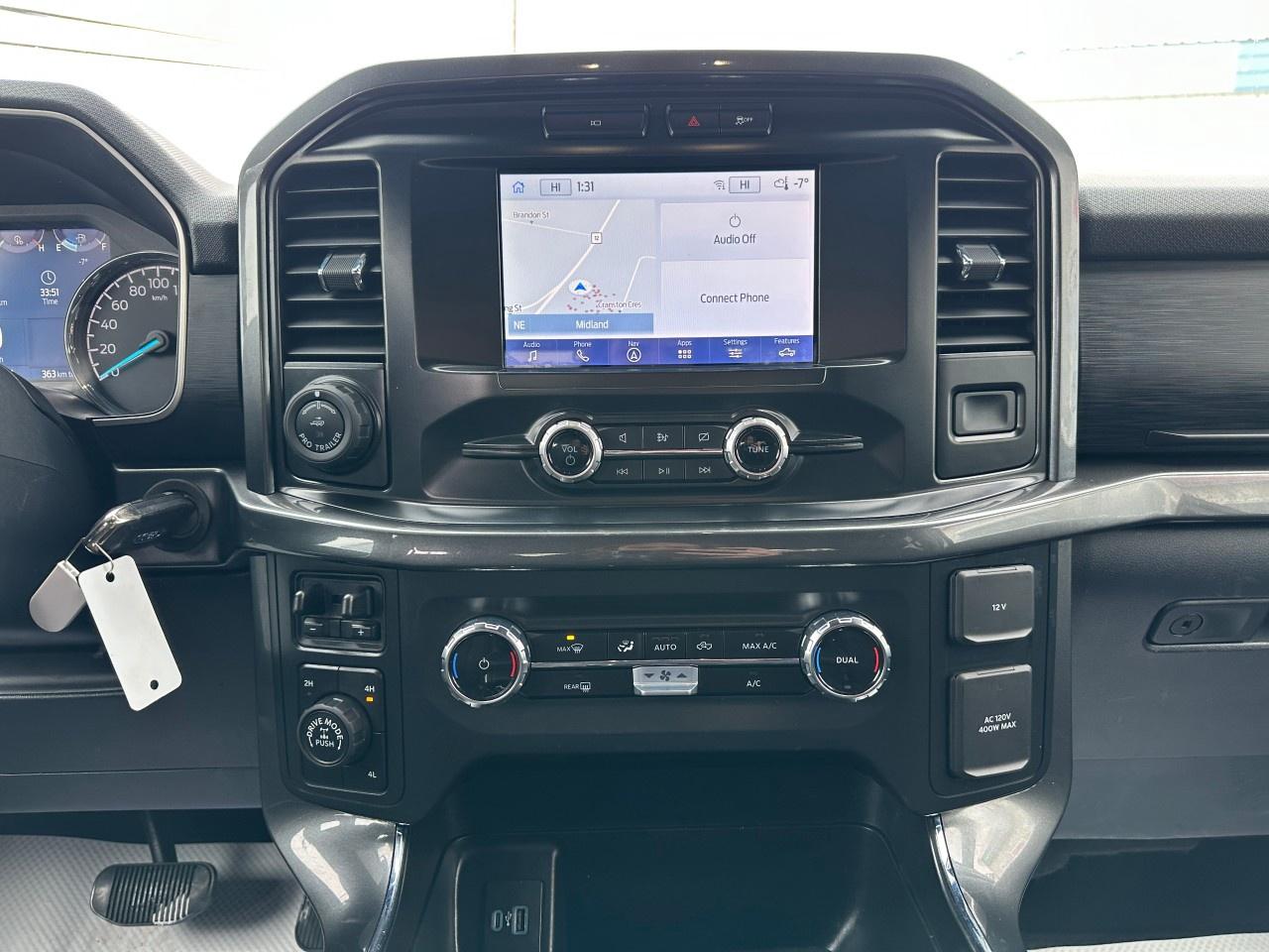 2022 Ford F-150 XLT 4WD SuperCrew 5.5' Box Photo