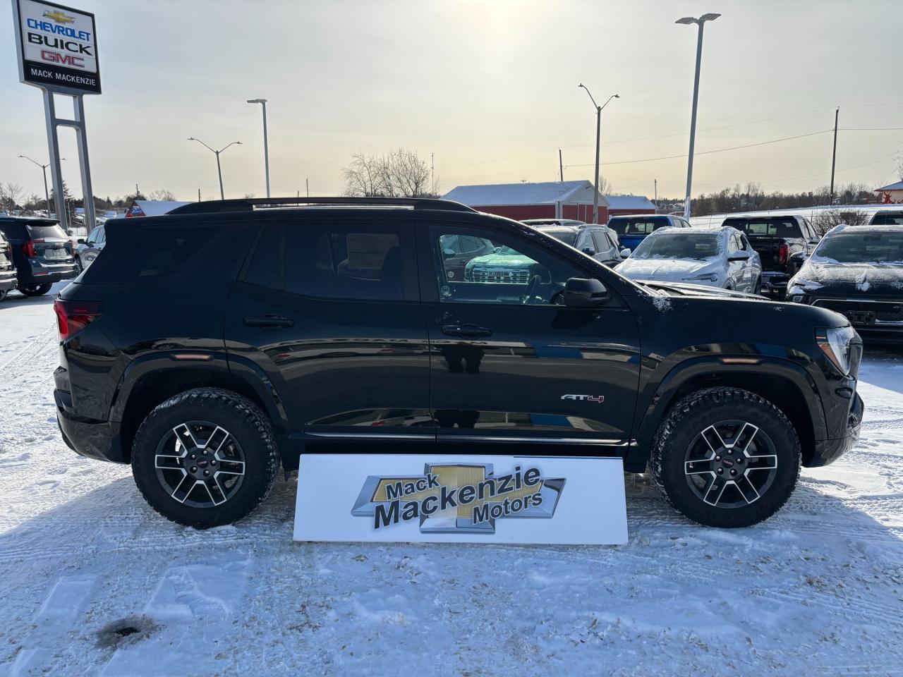 2026 GMC Terrain 2026 GMC Terrain AT4 AWD Photo