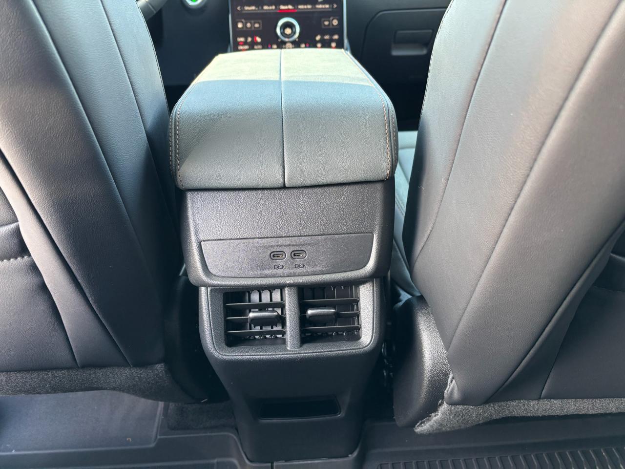 2026 GMC Terrain 2026 GMC Terrain AT4 AWD Photo