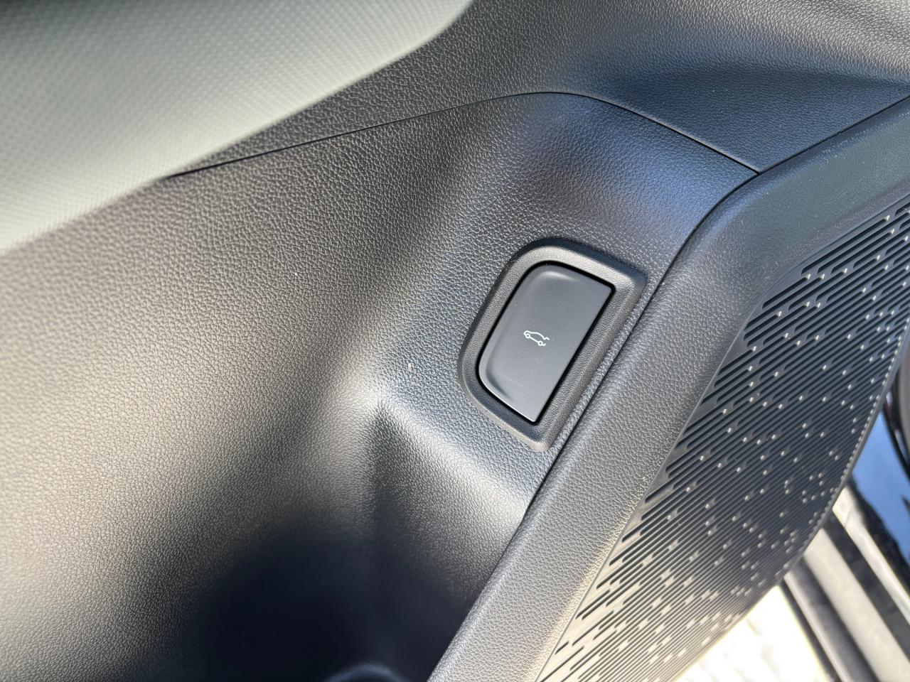 2026 GMC Terrain 2026 GMC Terrain AT4 AWD Photo