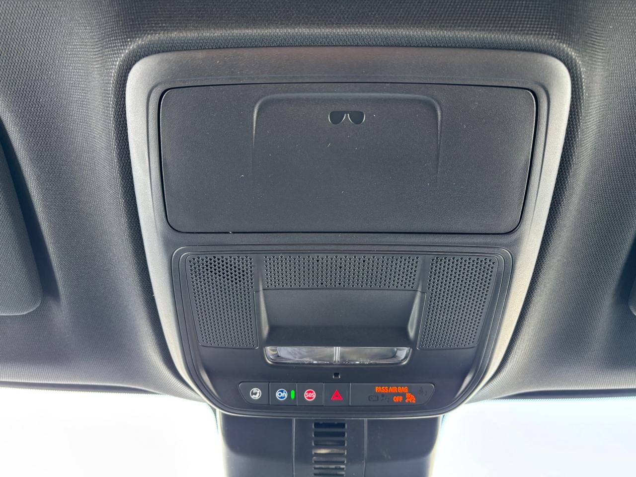 2026 GMC Acadia 2026 GMC Acadia Elevation AWD Photo