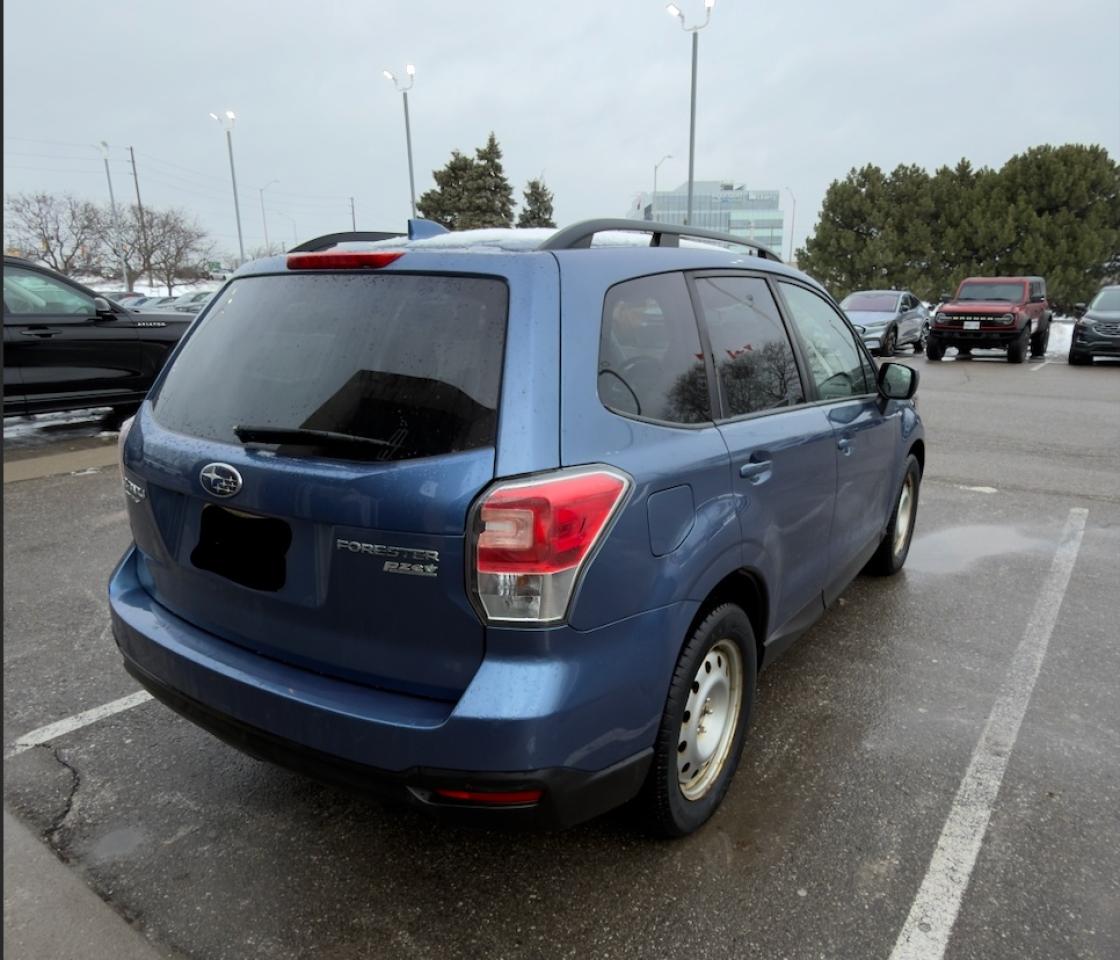 2017 Subaru Forester 2.5i Photo