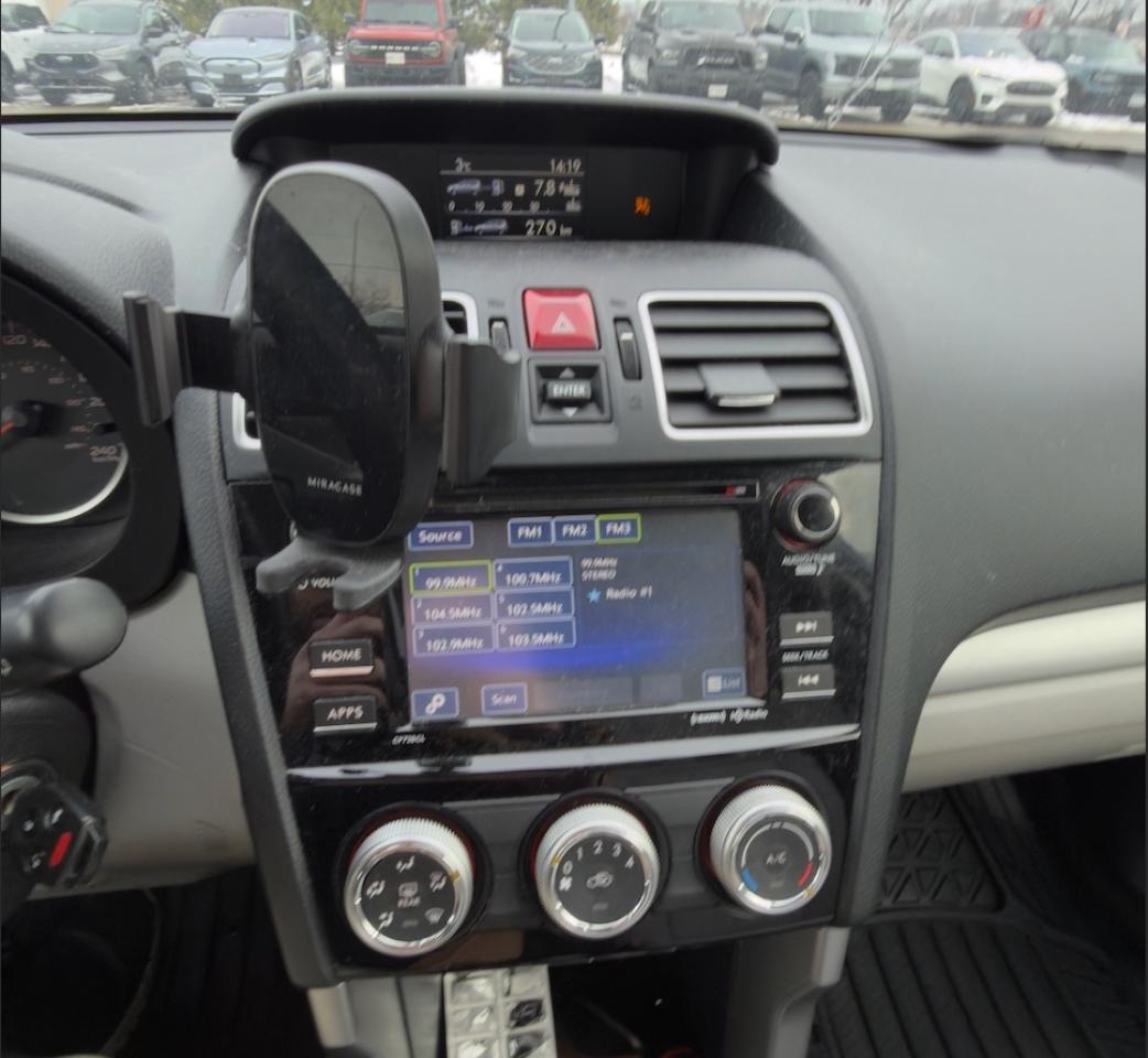 2017 Subaru Forester 2.5i Photo