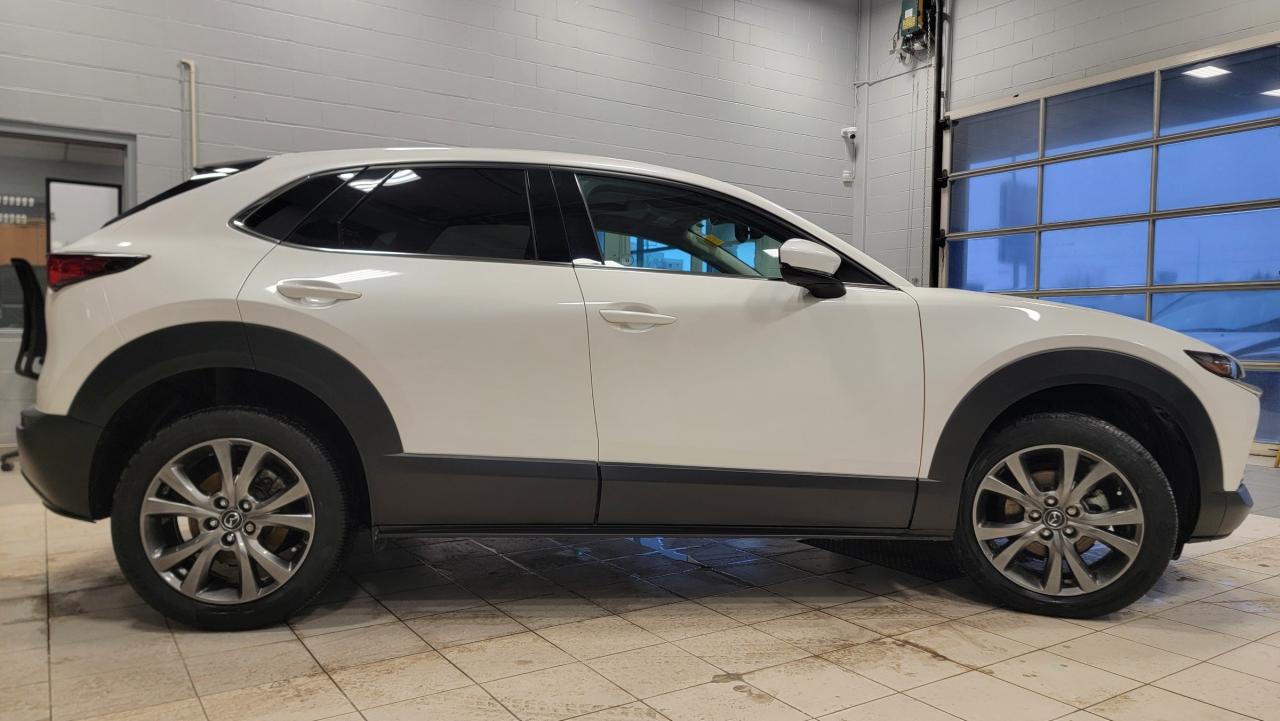 2022 Mazda CX-30 GT Photo4