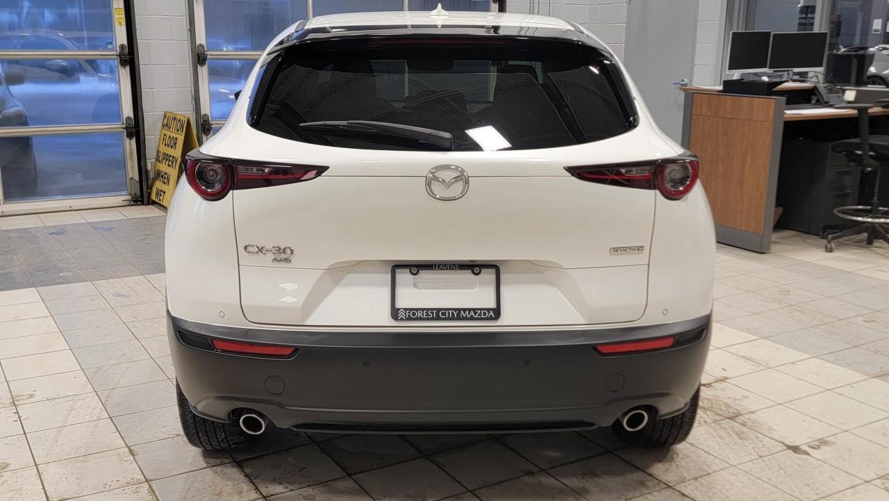 2022 Mazda CX-30 GT Photo
