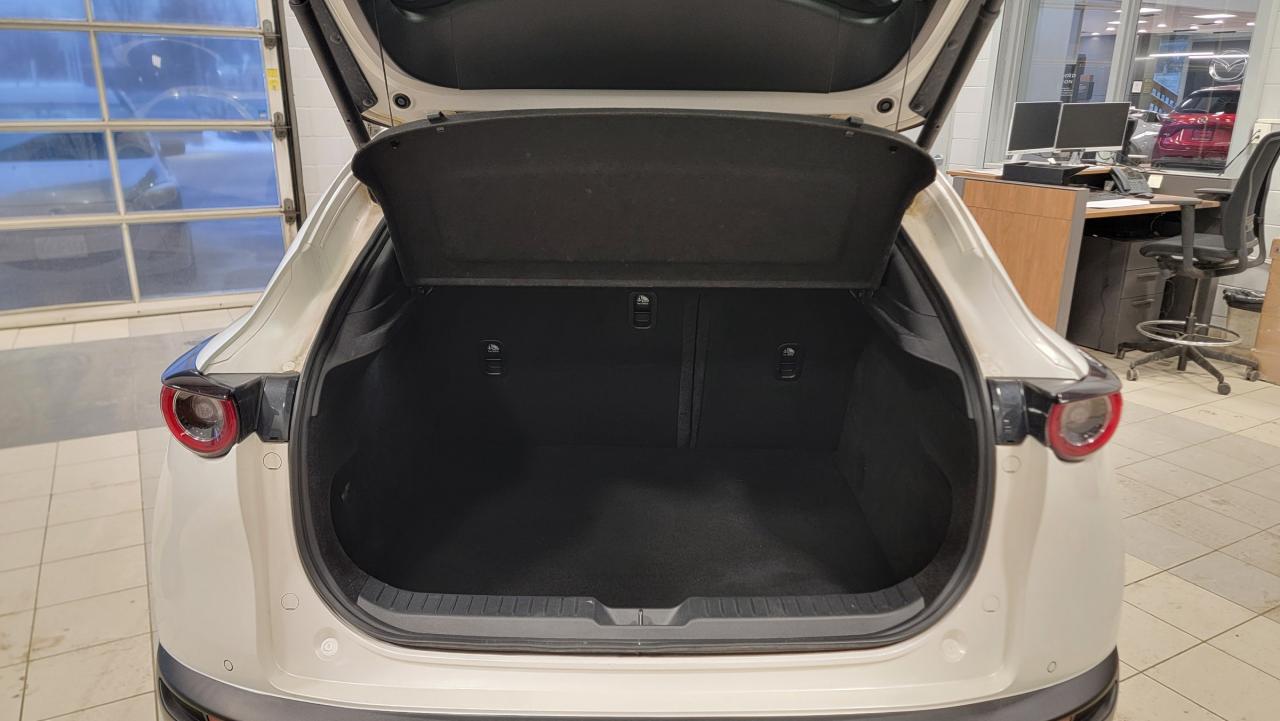 2022 Mazda CX-30 GT Photo