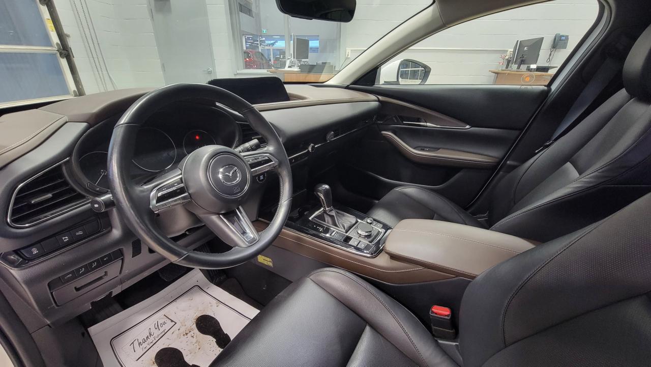 2022 Mazda CX-30 GT Photo