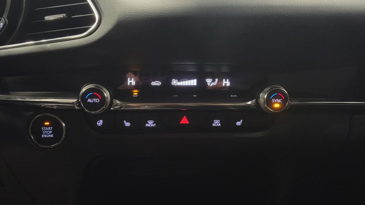 2022 Mazda CX-30 GT Photo