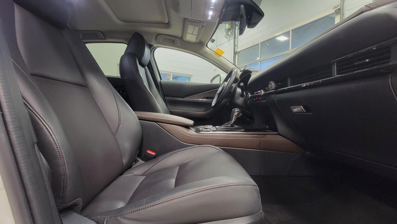 2022 Mazda CX-30 GT Photo